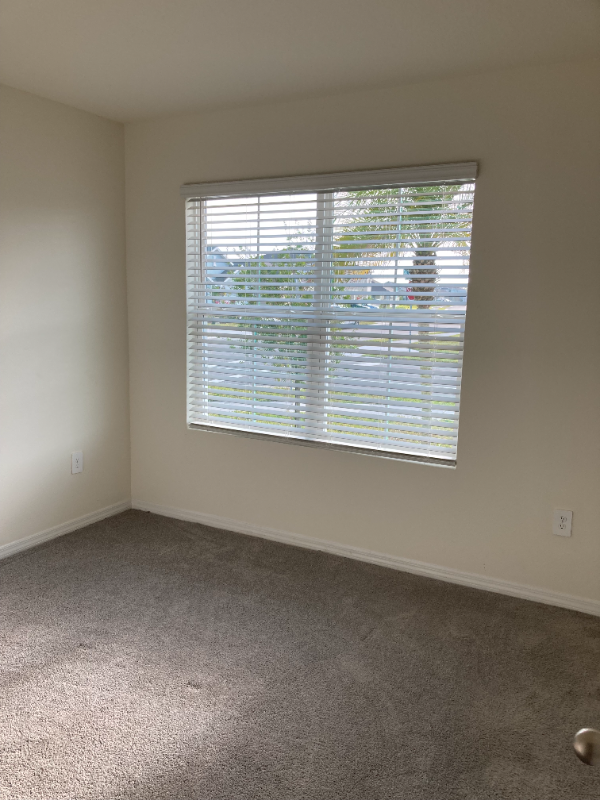 5121 Sultana Cove - Photo 2 of 2