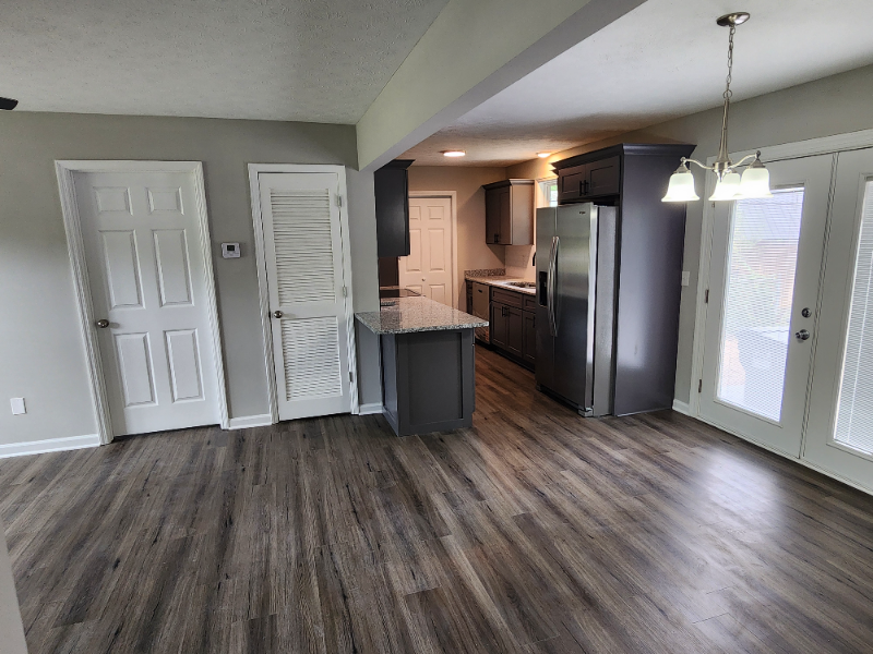 1546 Winding Way Cir - Photo 3 of 14