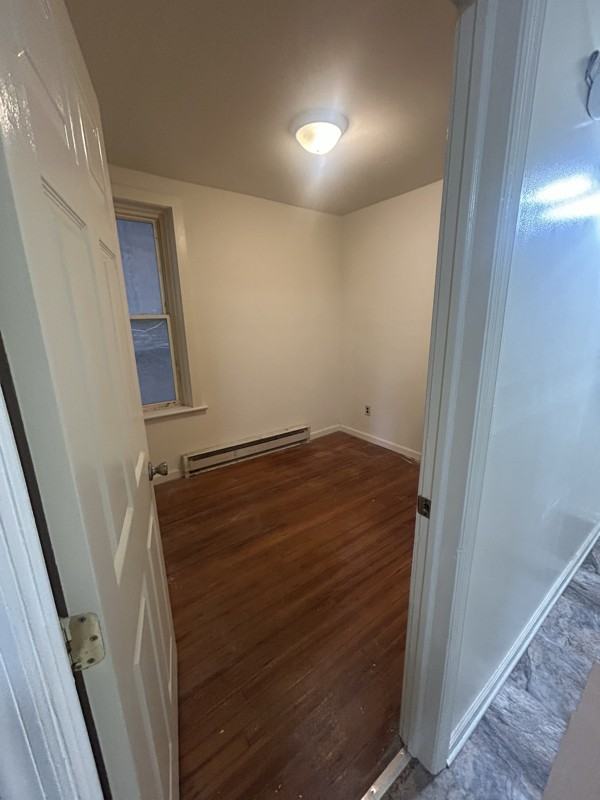 333 2nd St #1 - Photo 3 of 10