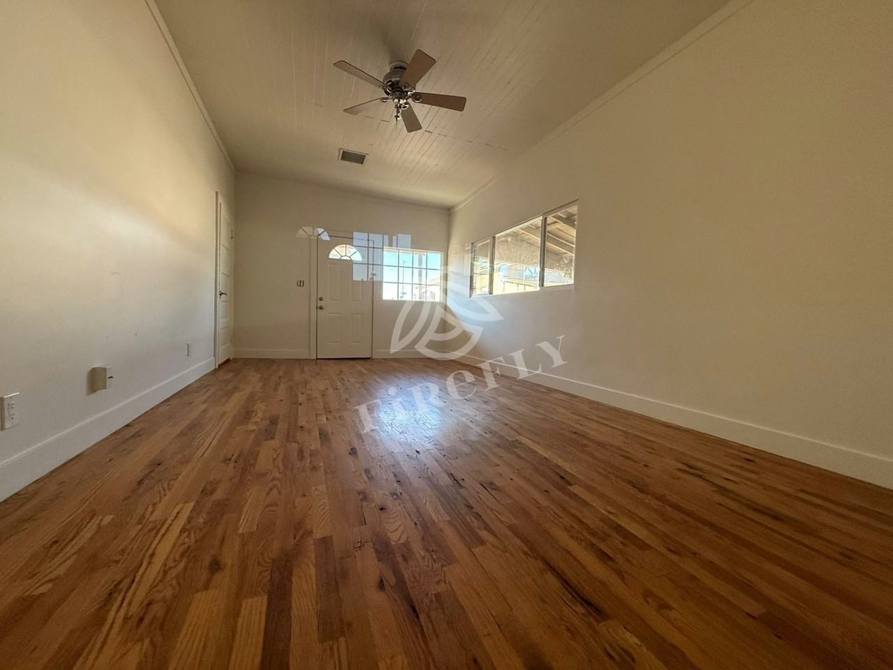 1212 East Taylor Street - Photo 4 of 11