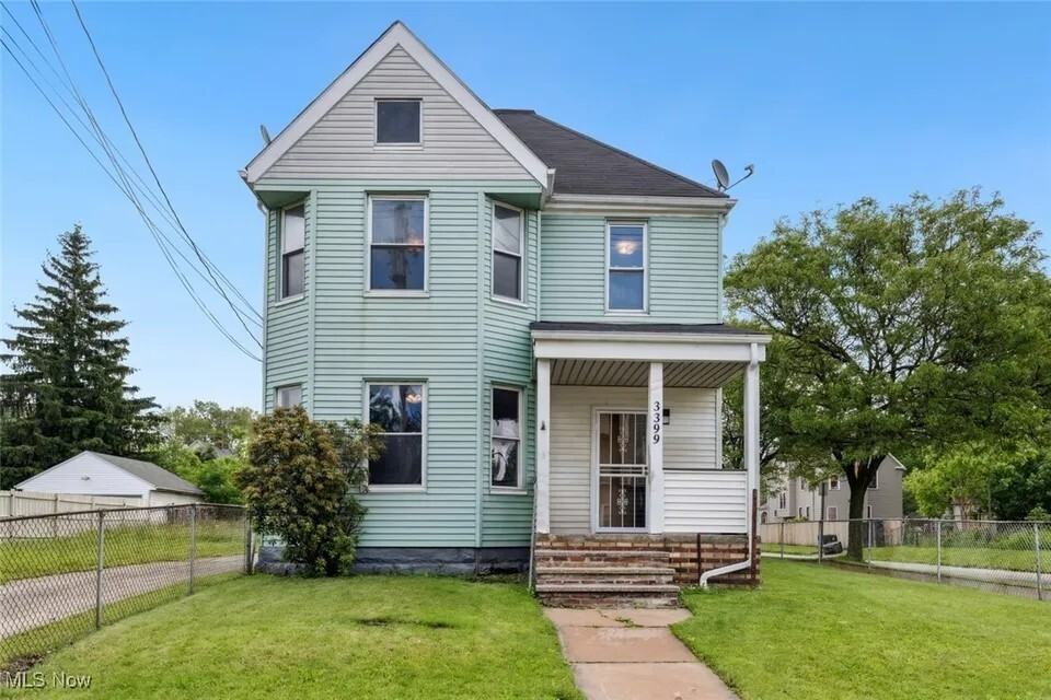 3399 East 66th Street - Photo 2 of 11