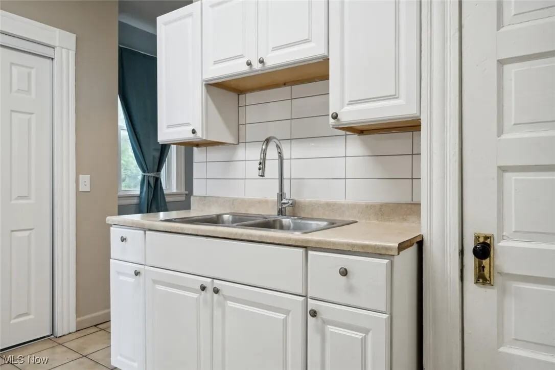 3399 East 66th Street - Photo 7 of 11