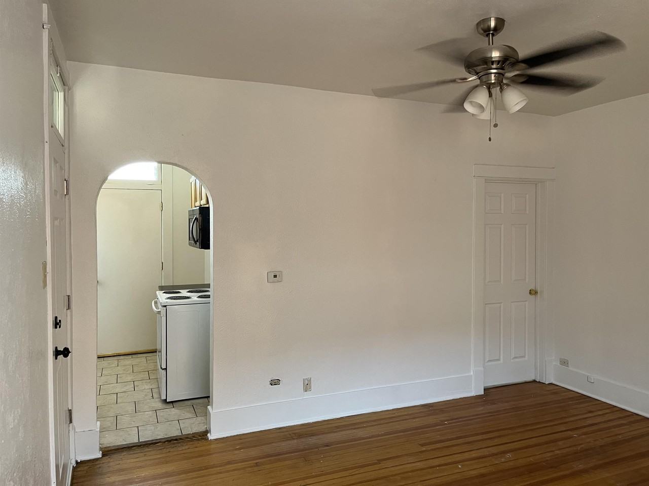 California - Photo 4 of 50