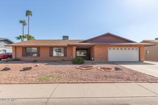 215 E Helena Dr - Photo 1 of 1