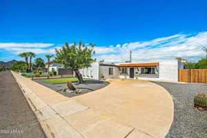 featured image of 8326 E Crestwood Way