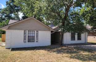 featured image of 1100 Hardwood Ln