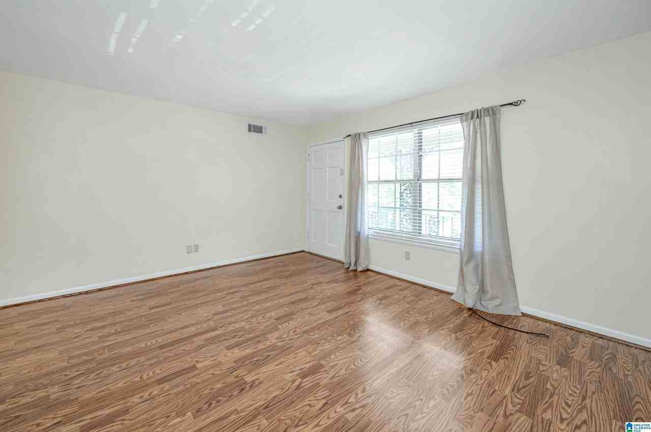 2727 Highland Ave S #204 - Photo 6 of 16