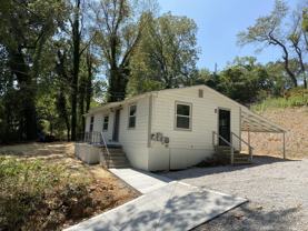 975 Beason Dr - Photo 1 of 1