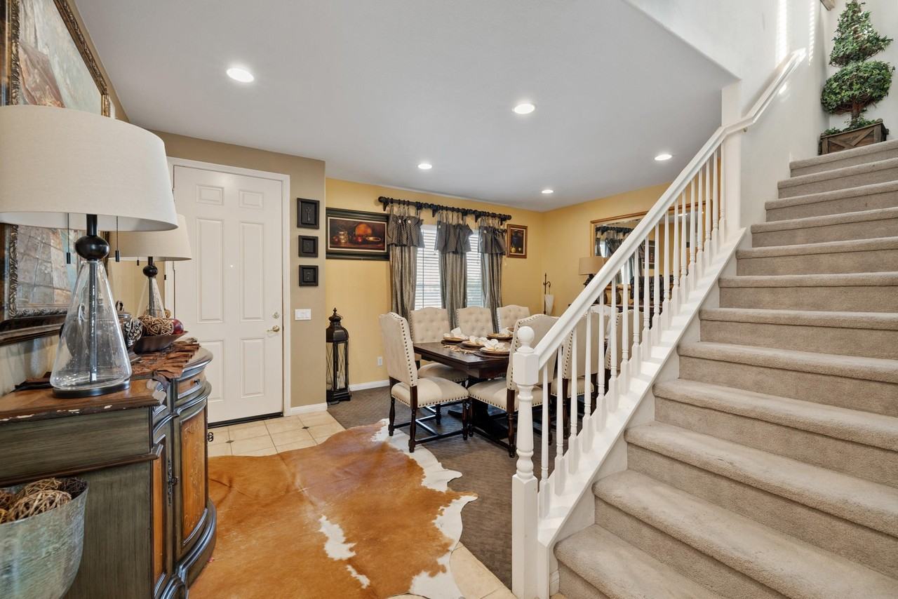 42753 Della Place - Photo 5 of 30