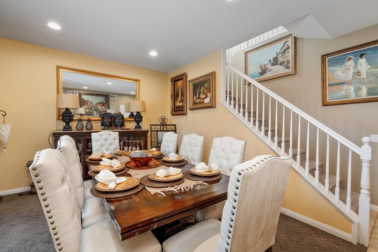 42753 Della Place - Photo 6 of 30