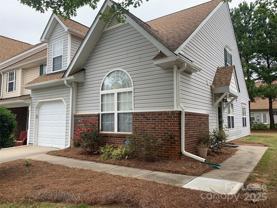 11163 Saintsbury Pl - Photo 1 of 1
