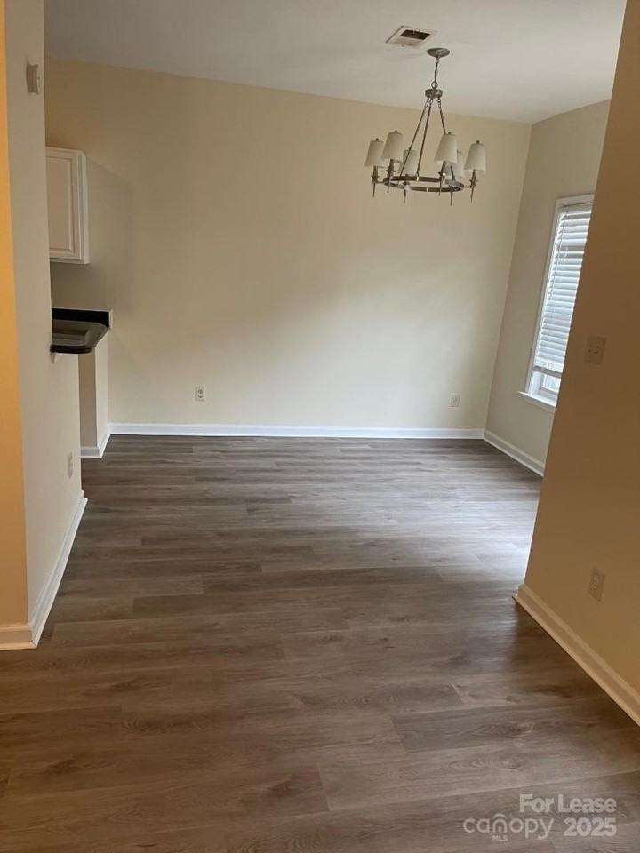 2121 Lennox Square Road - Photo 4 of 17