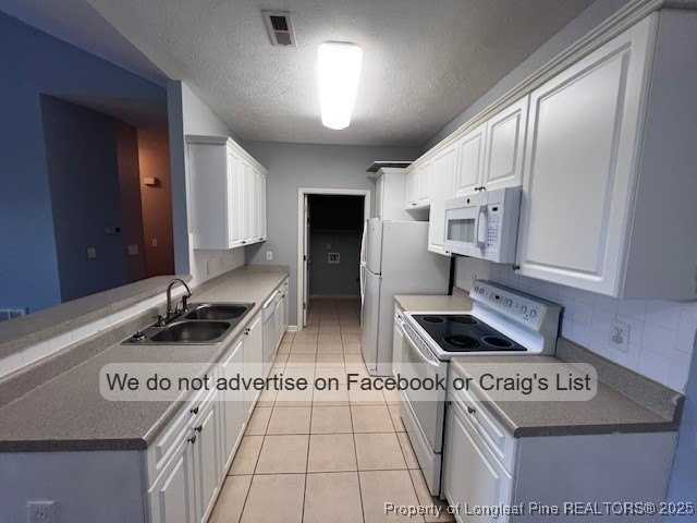 3149 Wisteria Ln Unit 203 #203 - Photo 3 of 11