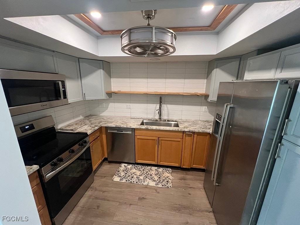 3906 Se 11th Pl Apt 606 #606 - Photo 2 of 9