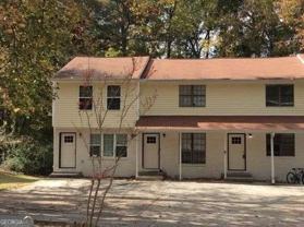 130 Meadowbrook Ct #B - Photo 1 of 1
