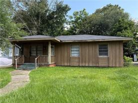 6 Elizabeth Ave - Photo 1 of 1