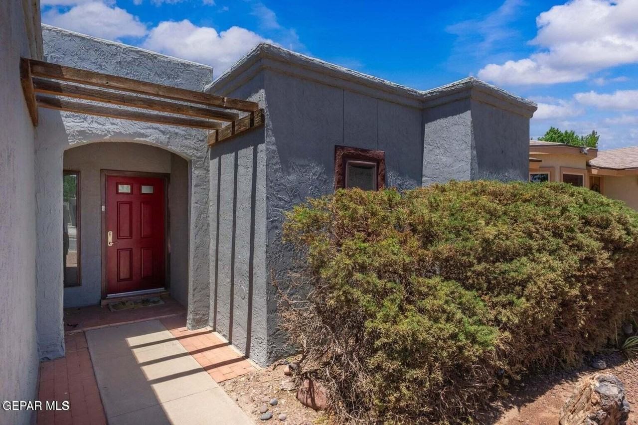 903 Agua Caliente Dr - Photo 2 of 14