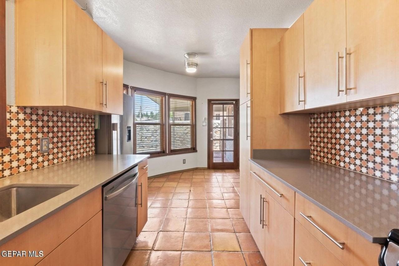 903 Agua Caliente Dr - Photo 5 of 14