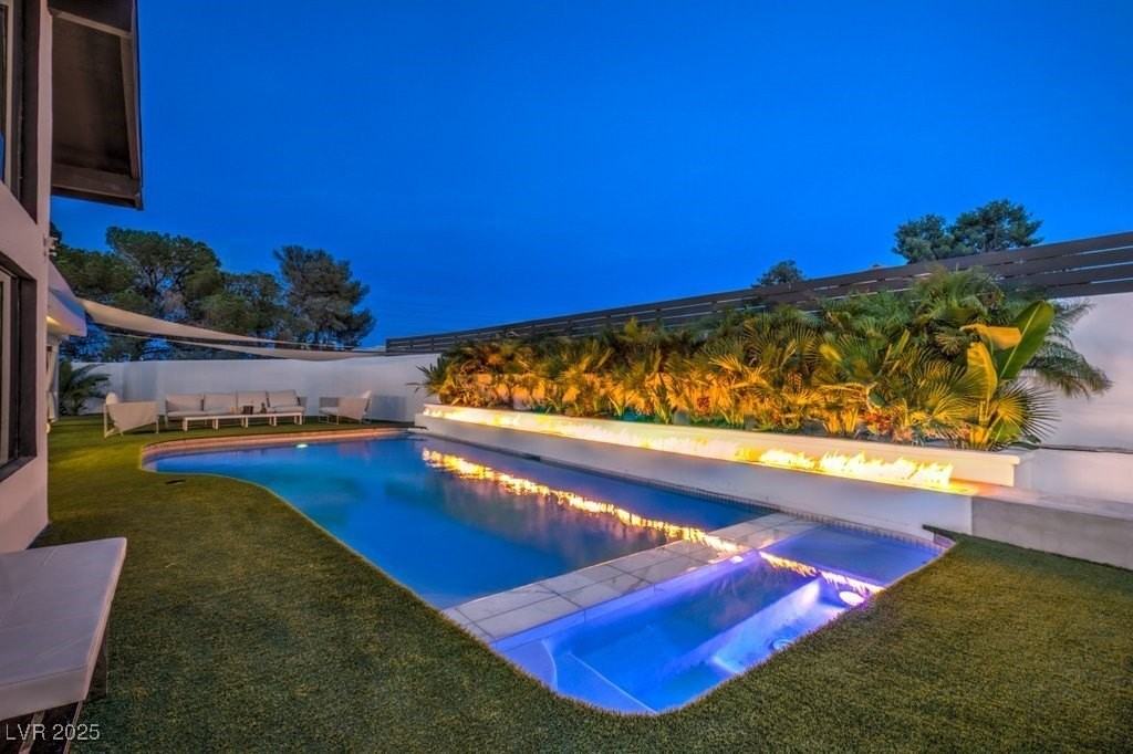 5785 Edna Ave - Photo 2 of 50