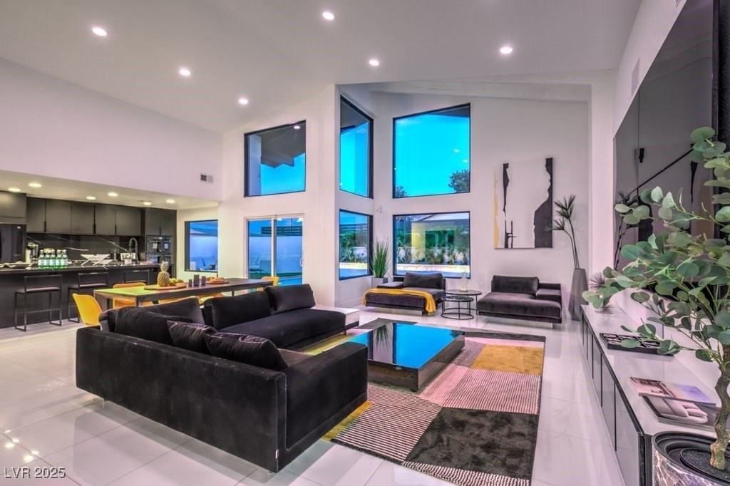 5785 Edna Ave - Photo 7 of 50