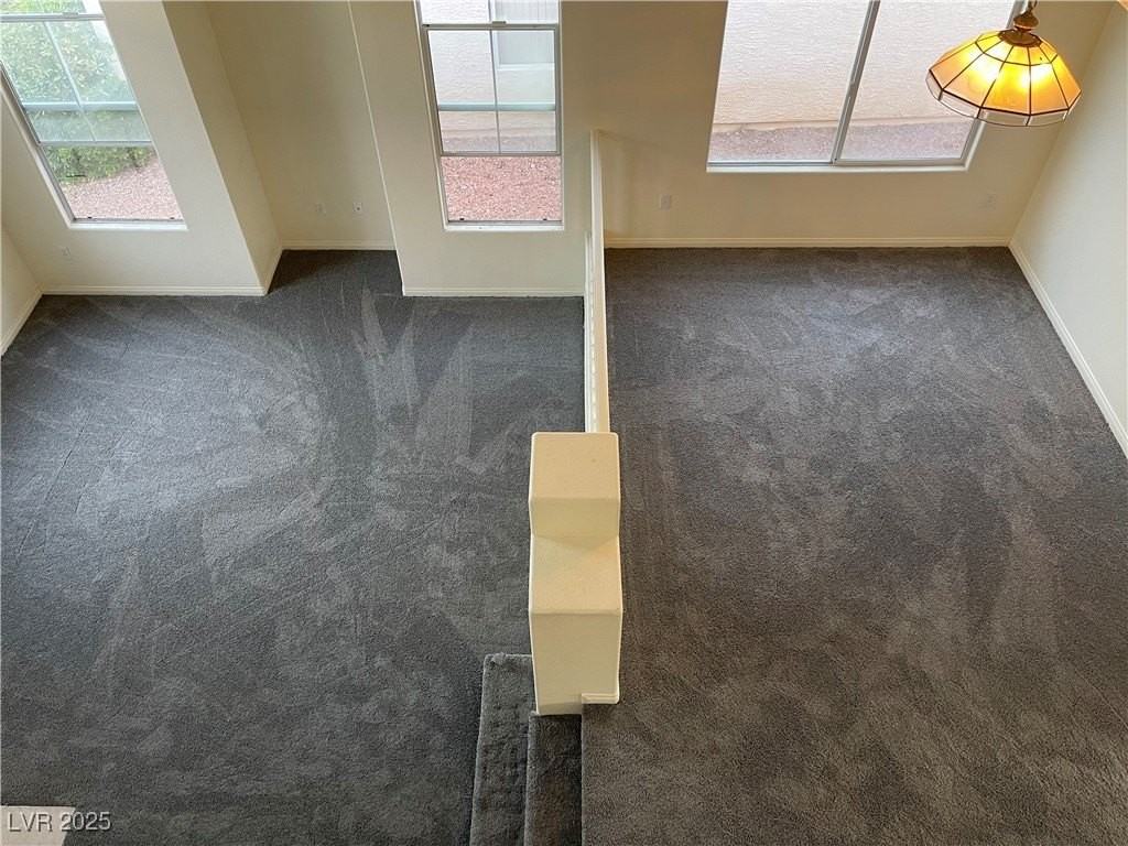 191 Tayman Park Ave - Photo 5 of 14