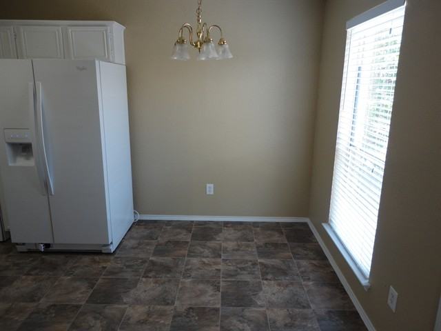 6202 Tidewater Dr - Photo 3 of 9