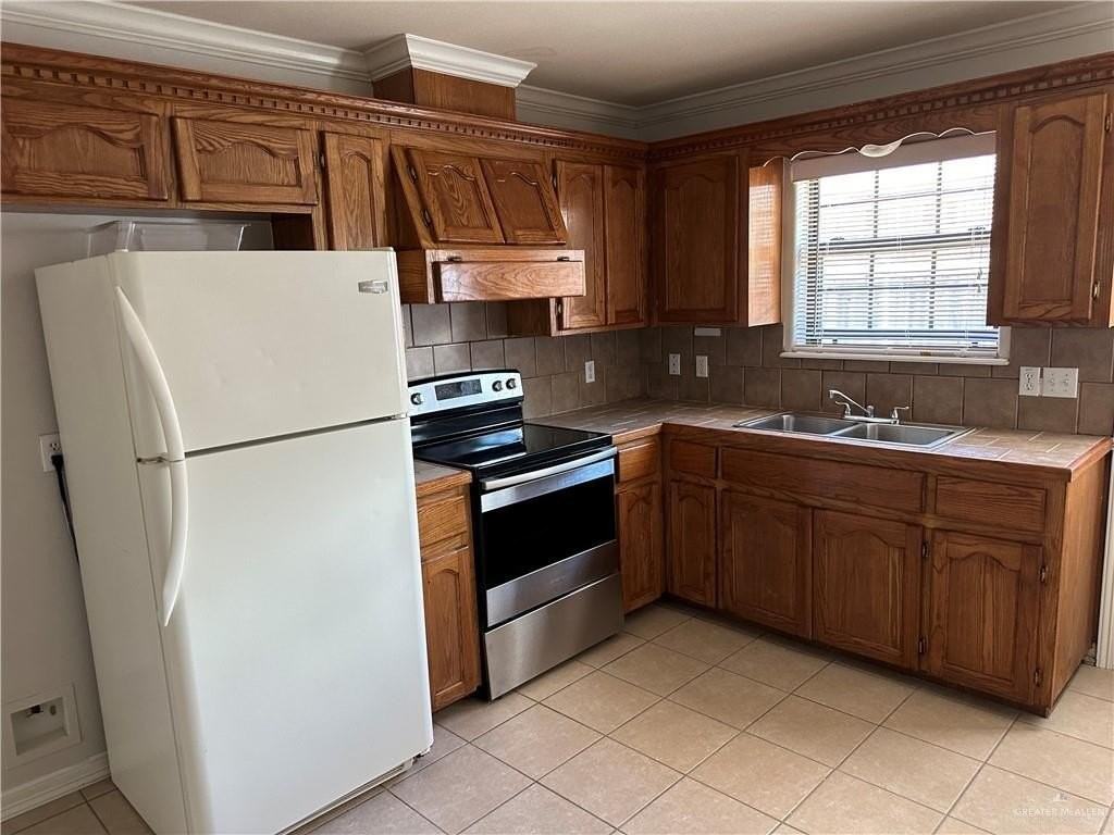 1504 E Quail St - Photo 5 of 12