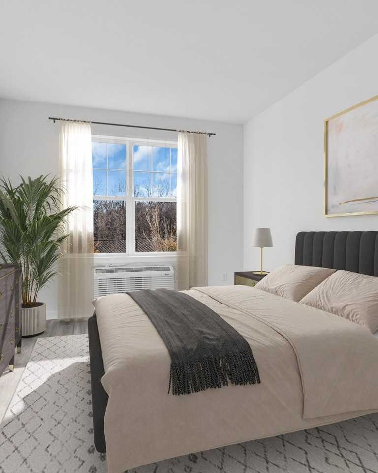 Jefferson Place Apartments - Photo 4 of 6