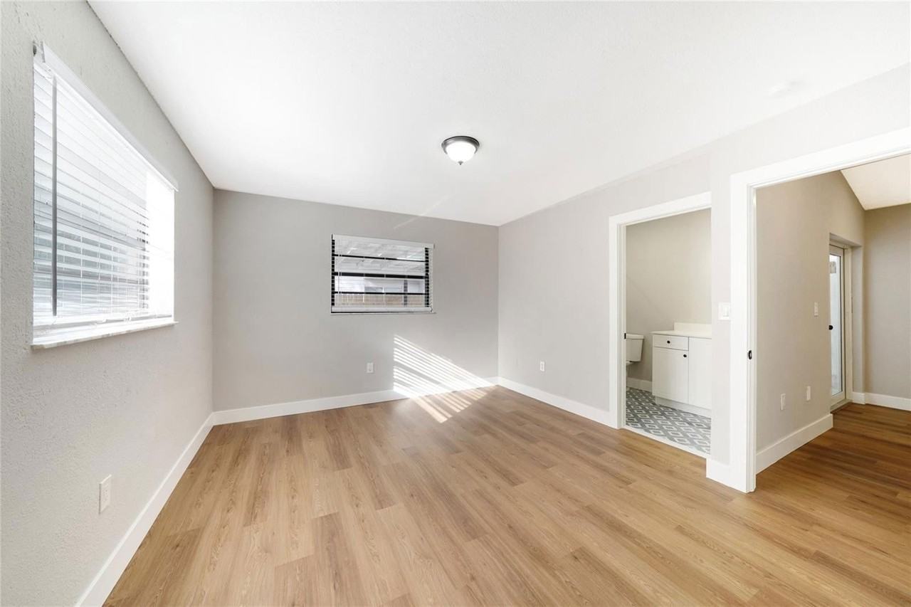 2769 West 74th Terrace - Photo 7 of 8