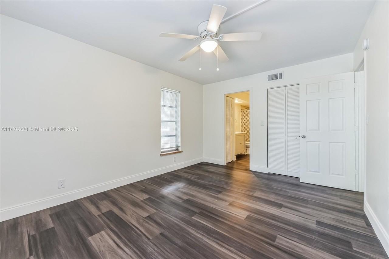 480 Nw 20th St #2010 - Photo 7 of 7