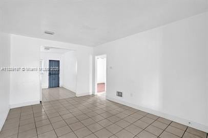 10430 Nw 5th Ave - Photo 5 of 39