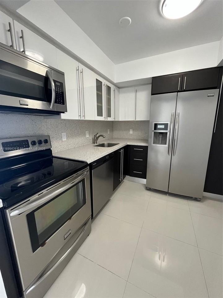 20505 E Country Club Dr #2132 - Photo 5 of 24