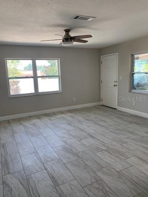 21 W Grant St - Photo 3 of 4