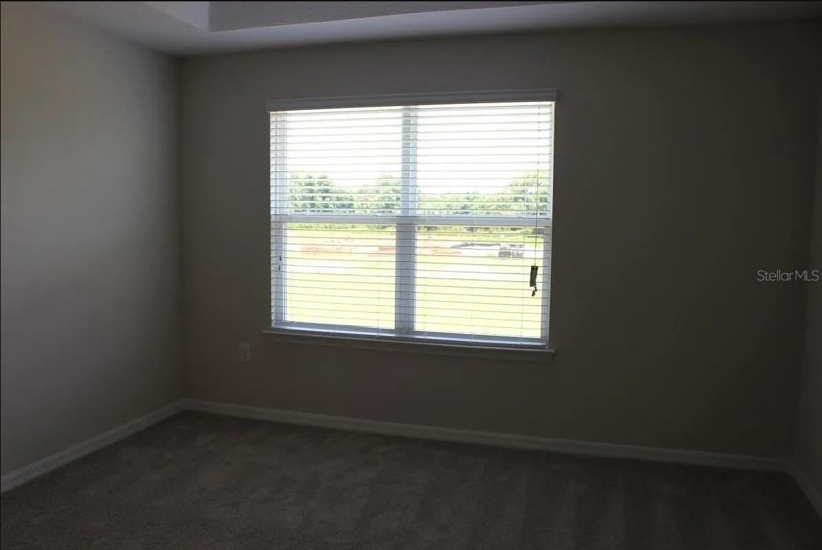 3807 Brighton Park Cir - Photo 5 of 13