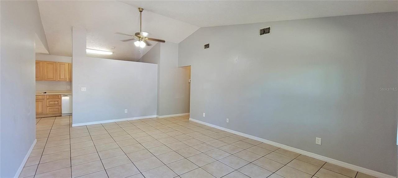 3214 W Van Buren Dr - Photo 5 of 38