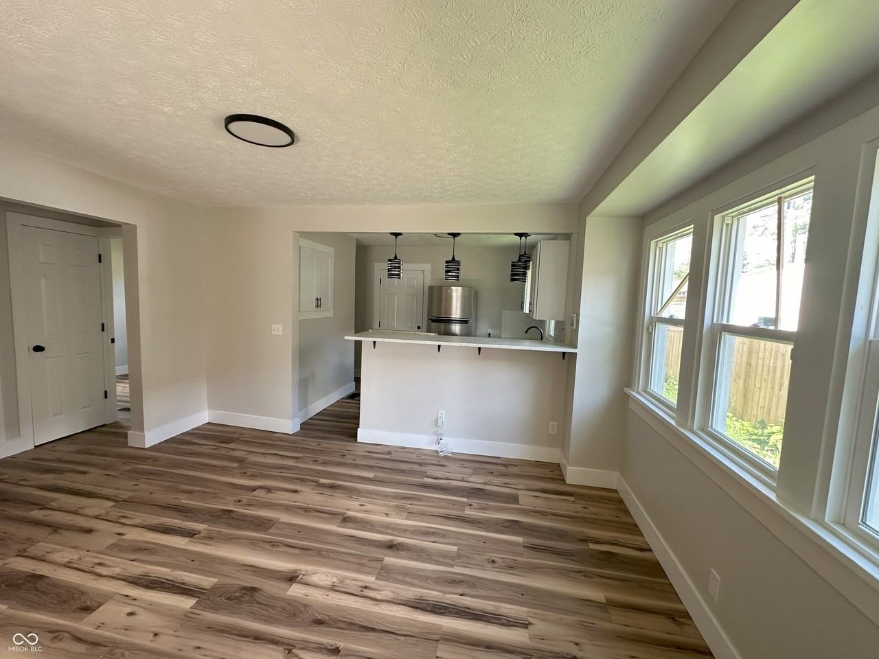 1717 N Tacoma Ave - Photo 5 of 12