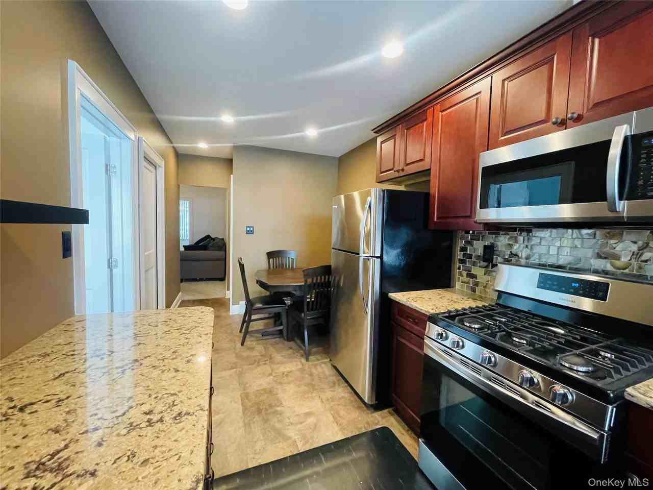 4732 39th St - Photo 3 of 16