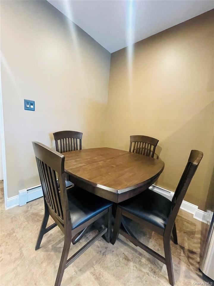 4732 39th St - Photo 6 of 16