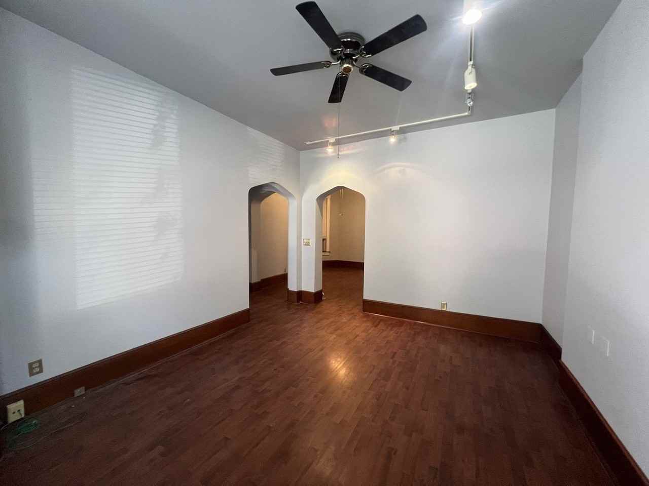 3545 N Sheffield Ave #1 - Photo 4 of 23