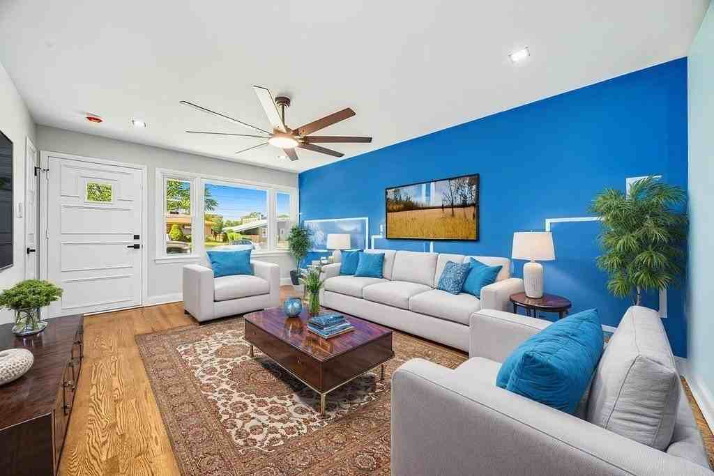 12549 South Tripp Avenue - Photo 2 of 31