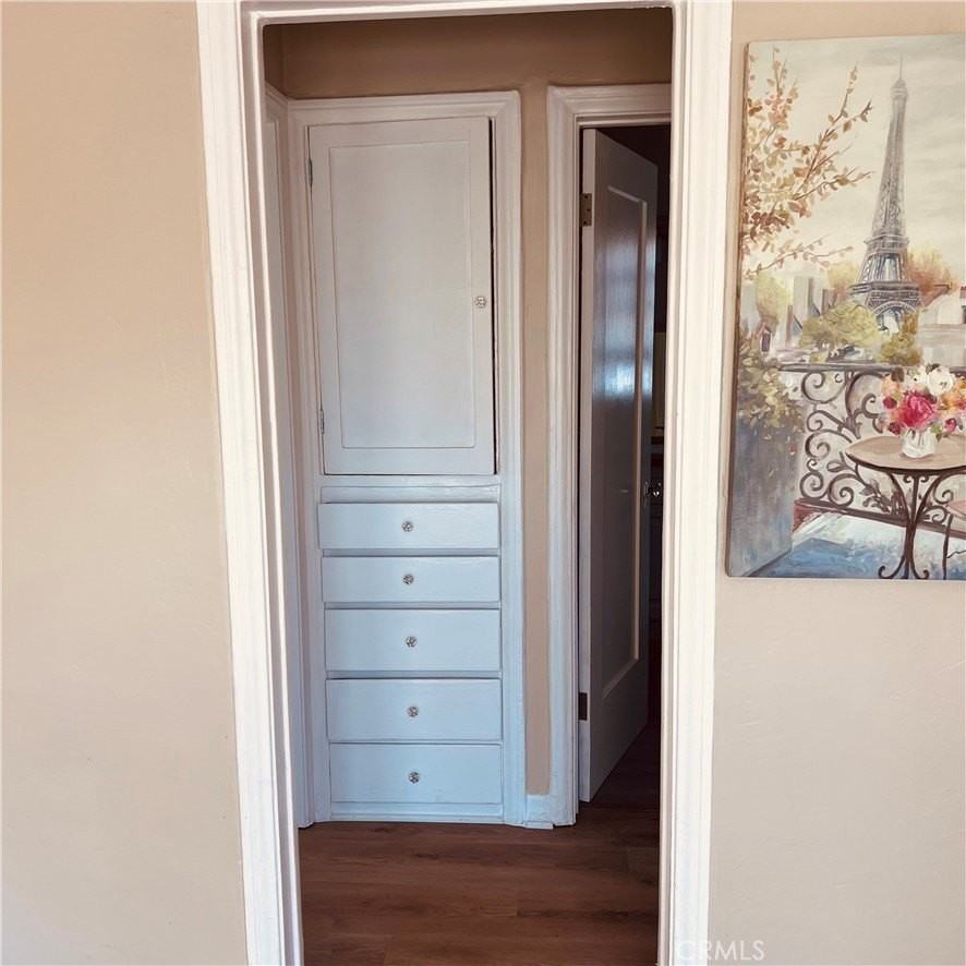 3423 E 5th St - Photo 7 of 17