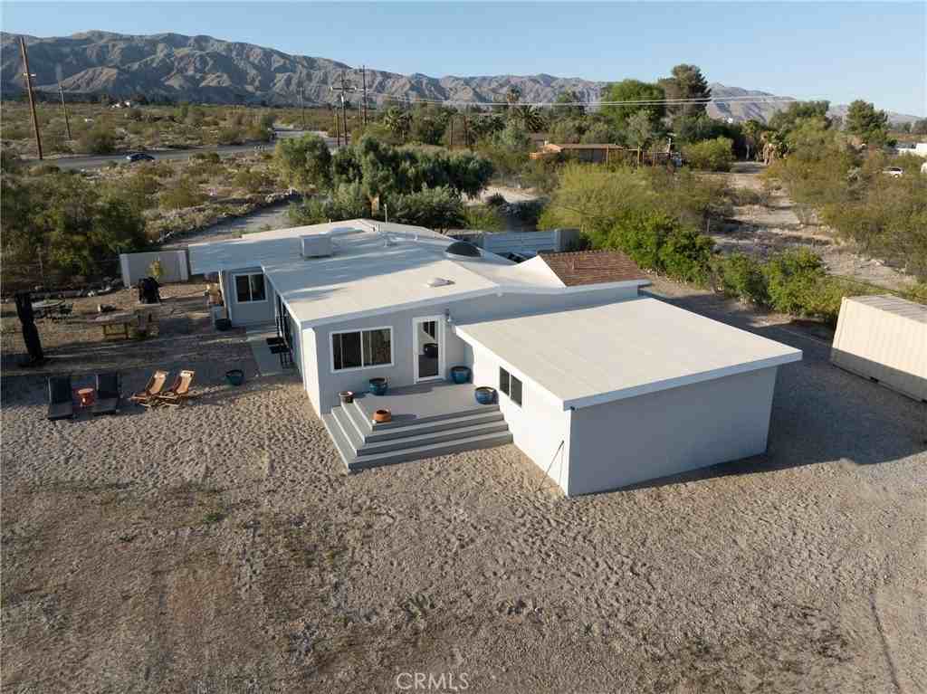 50785 29 Palms Hwy - Photo 2 of 44