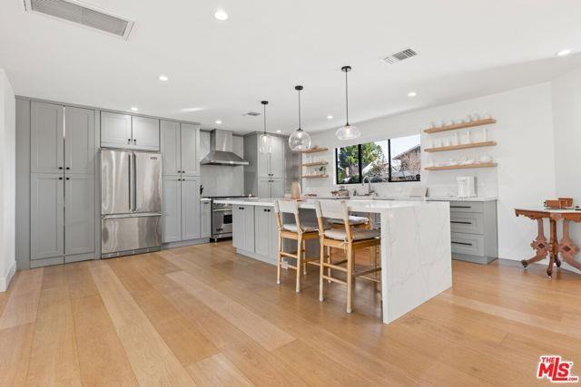 8547 Shoup Ave - Photo 5 of 8