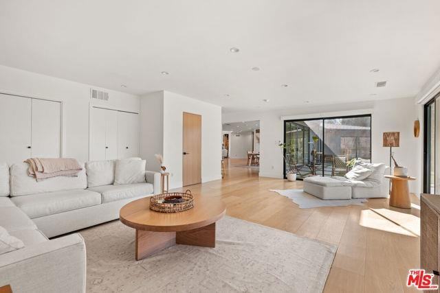 8547 Shoup Ave - Photo 7 of 8