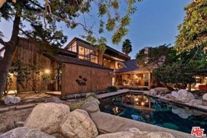 featured image of 515 N Roxbury Dr