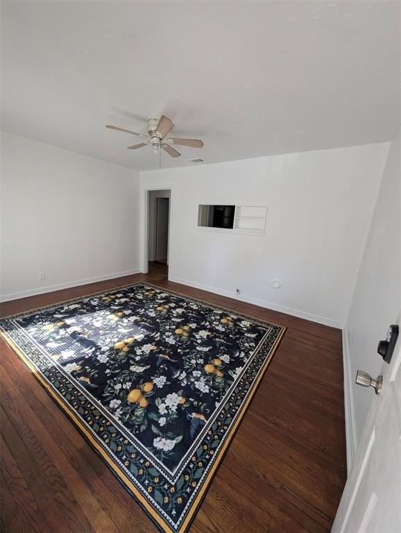 3916 Winfield Ave - Photo 5 of 13