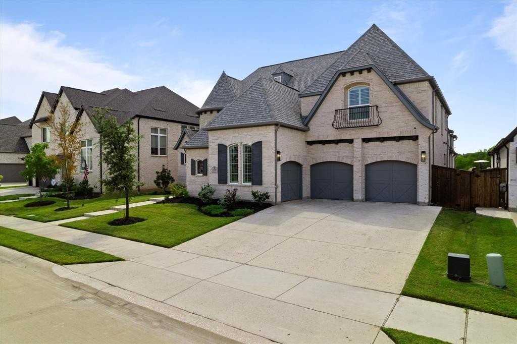 1620 Sterling Ct - Photo 2 of 40