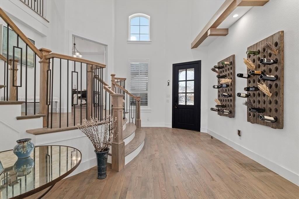 1620 Sterling Ct - Photo 5 of 40