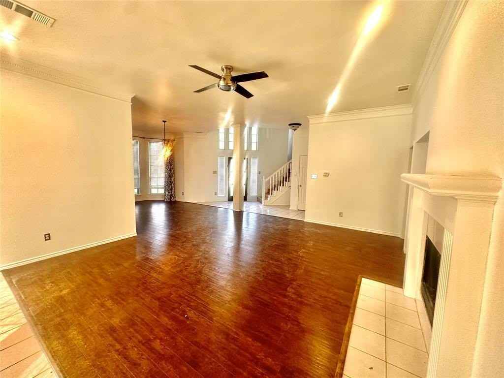 4621 Lakepointe Ave - Photo 6 of 22