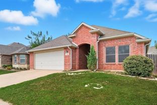 512 Crescent Creek Ln - Photo 1 of 1